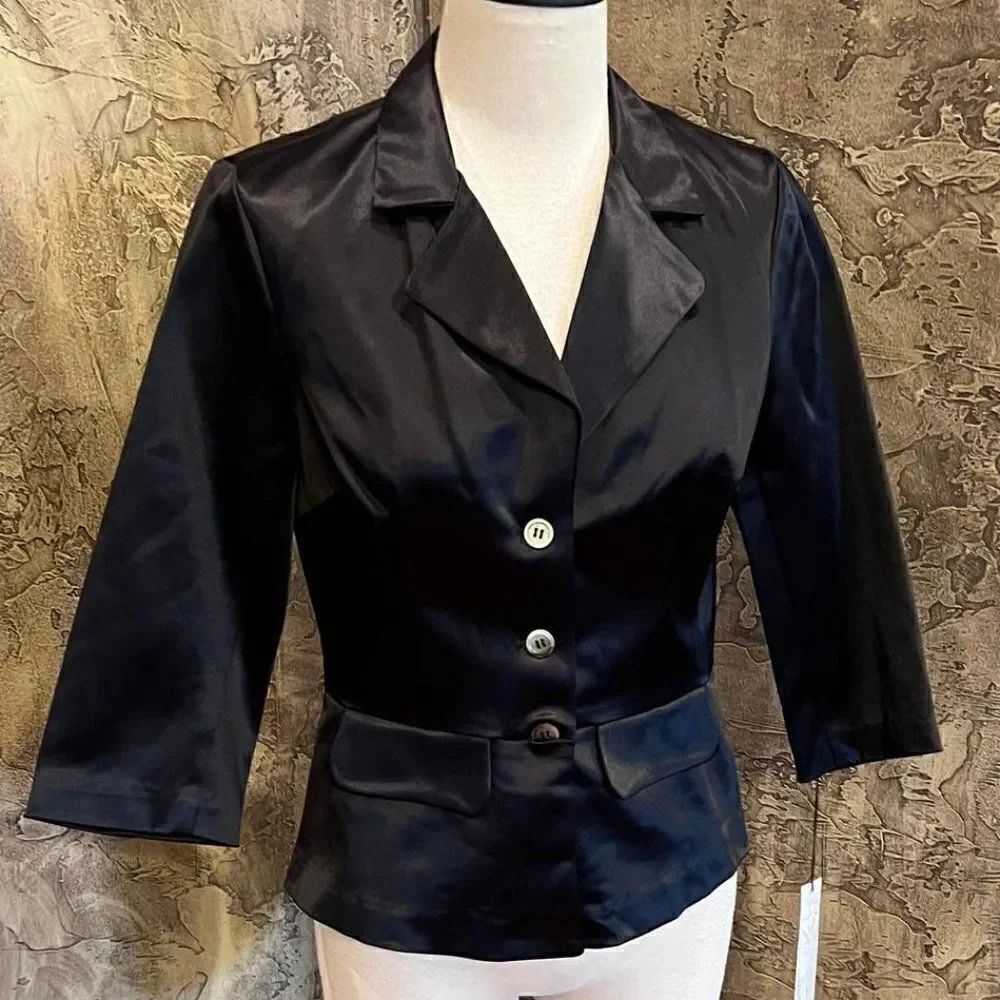 NWT Maria Bianca Nero Button Down Silky Long Sleeve Blazer, Jacket Size Medium